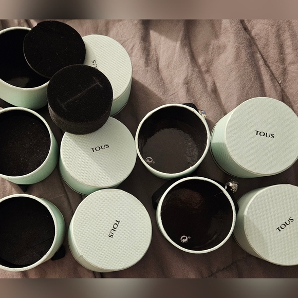 Lot Tous Gift Boxes w Inserts Shopping Bags Bracelet Necklace Ring Charm Jewelry - Picture 7 of 16
